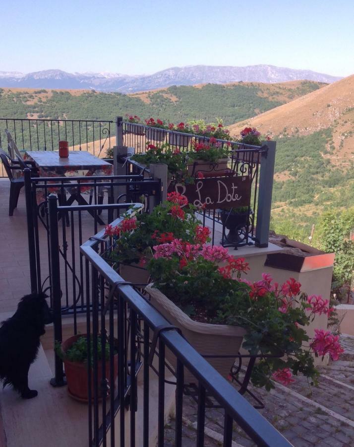 La Dote Bed & Breakfast Santo Stefano Di Sessanio Luaran gambar