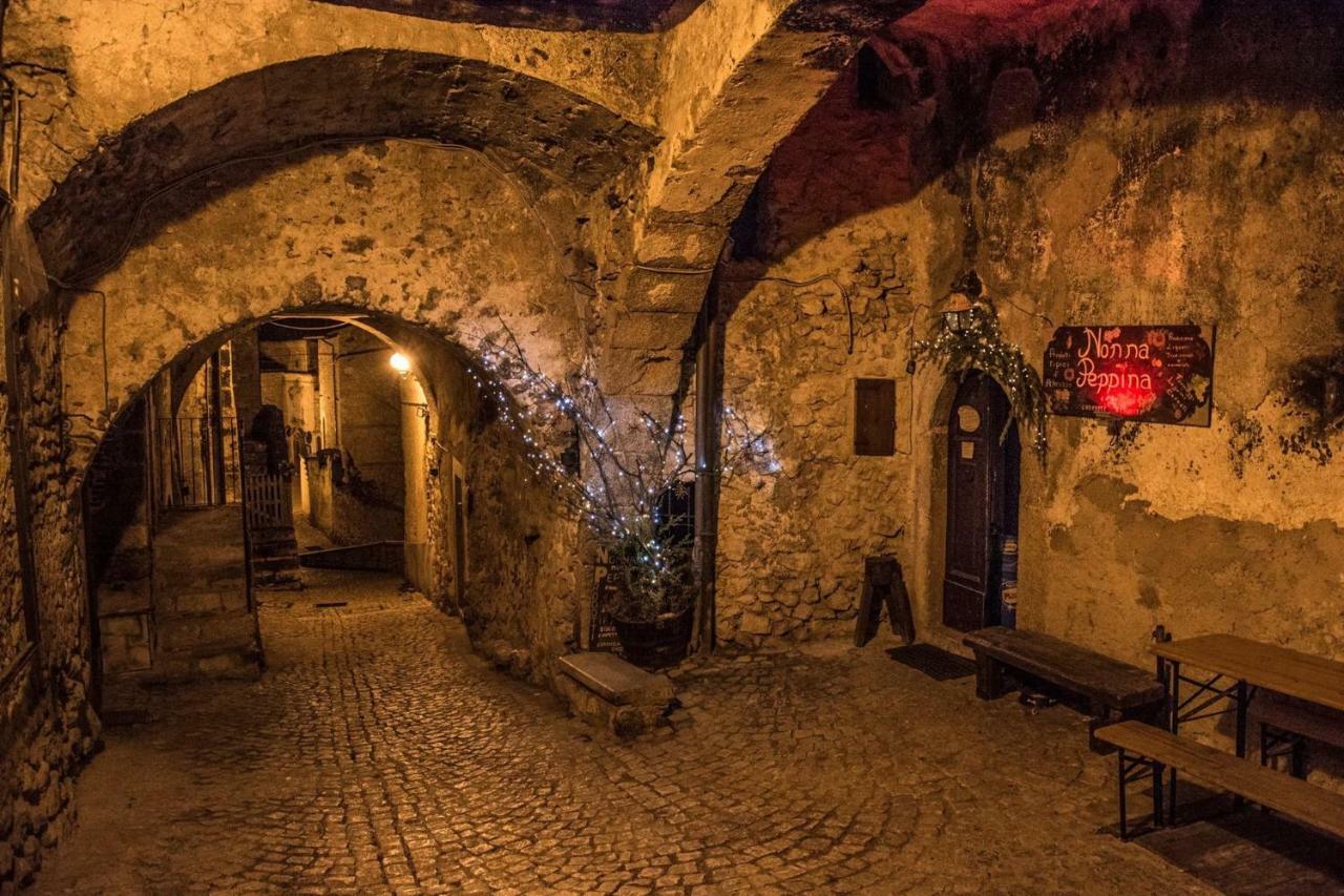 La Dote Bed & Breakfast Santo Stefano Di Sessanio Luaran gambar